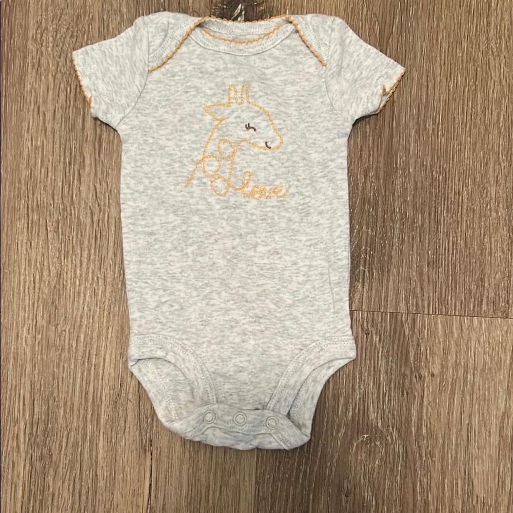 Carter's Gray Onesie With Giraffe Design